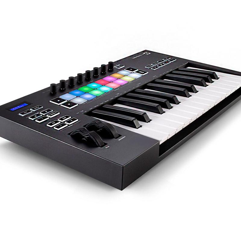 Novation Launchkey 25 MIDIキーボード Launchkey 25 MK4 | Novation